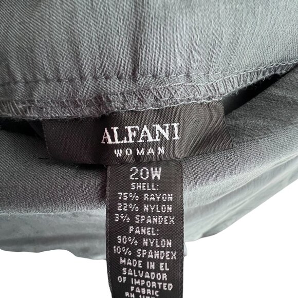 NWT 20W Grey Alfani Tummy-Control Pull-On Capri Pants - Picture 3 of 5